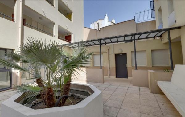 INVESTISSEMENT LOCATIF – MARSEILLE – Résidence étudiante Les Estudines Castellane - 4,5 % de rentabilité