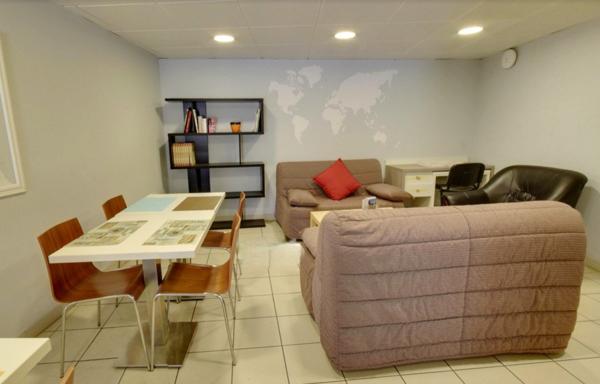 INVESTISSEMENT LOCATIF – MARSEILLE – Résidence étudiante Les Estudines Castellane - 4,5 % de rentabilité