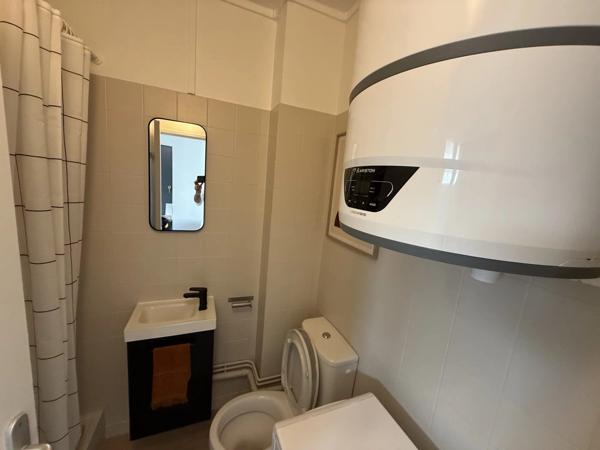Vente                                                      Appartement
                        
                     1 pièces                      17 m2                     à Alfortville