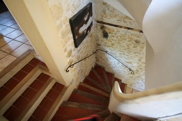 Aurel (84390) Ancienne demeure rénovée à la vue époustouflante !