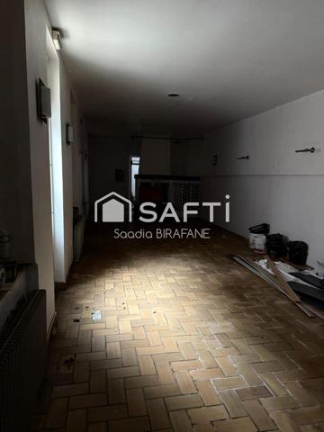 Local commercial avec jardin