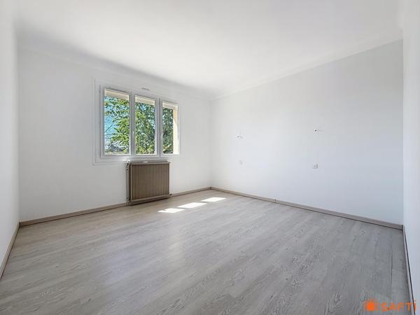 Maison de 148m2 sur 2008m2 de parcelle