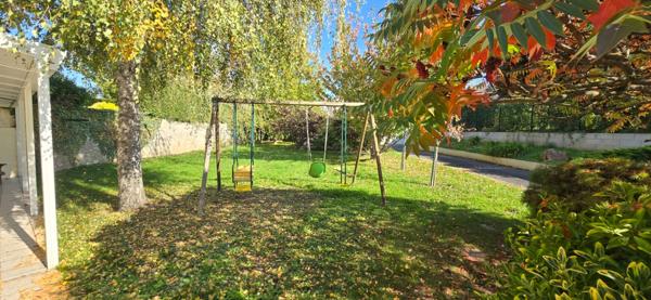 grande maison familiale bord de l'eure,