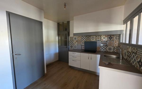 Appartement à vendre    8 pièces • 143,07 m2 Villeneuve-de-Marsan