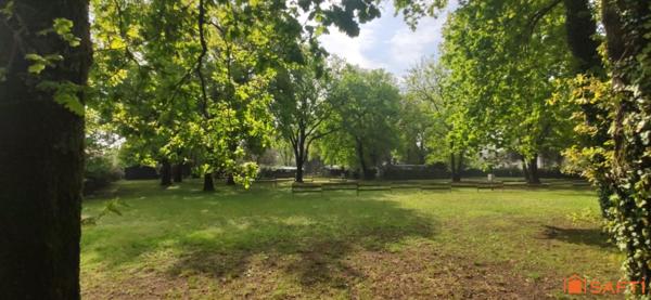 Terrain de Loisirs en Bord de Mer avec Potentiel Touristique