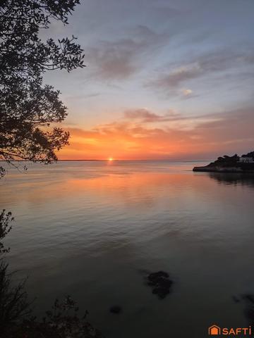 Terrain de Loisirs en Bord de Mer avec Potentiel Touristique