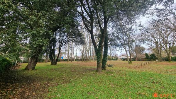 Terrain de Loisirs en Bord de Mer avec Potentiel Touristique