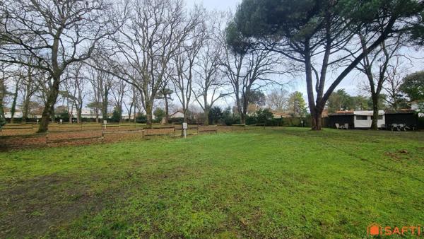 Terrain de Loisirs en Bord de Mer avec Potentiel Touristique