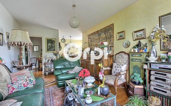 Appartement à vendre    4 pièces • 87,56 m2 Maurepas