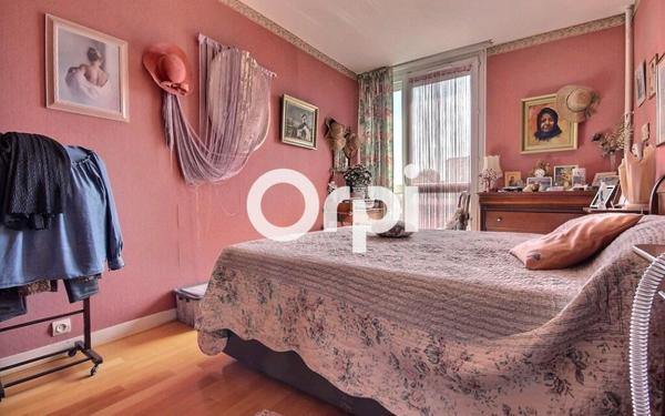 Appartement à vendre    4 pièces • 87,56 m2 Maurepas