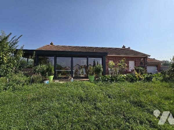 Pavillon - ORIGNY-STE-BENOITE.