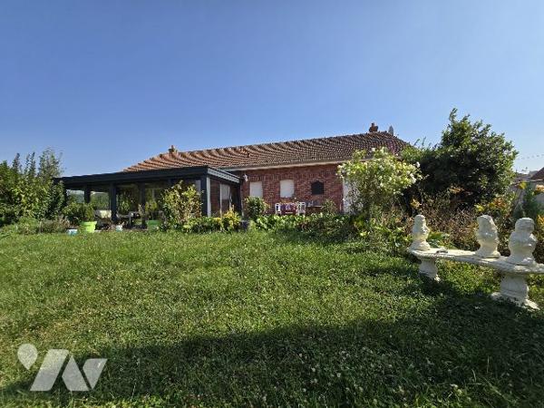 Pavillon - ORIGNY-STE-BENOITE.