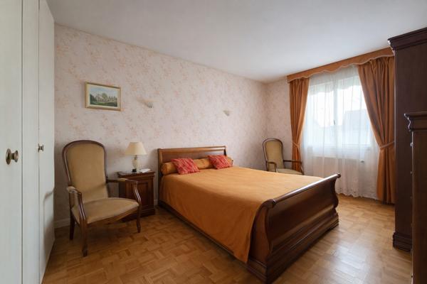 Maison
         3 pièces
        - 71 m²
