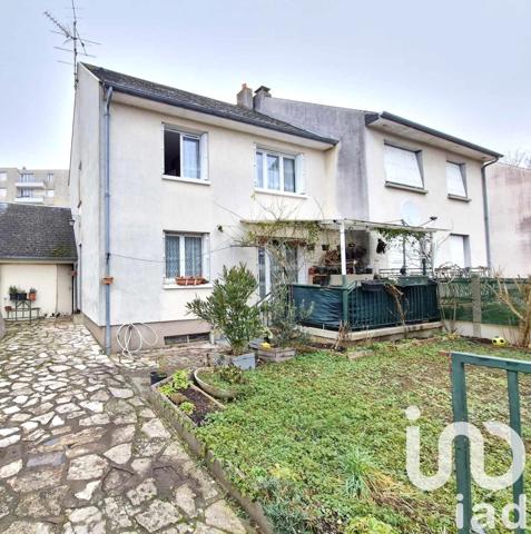 Maison traditionnelle 6 pièces de 105 m² à Pithiviers (45300)