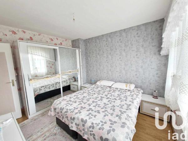 Maison traditionnelle 6 pièces de 105 m² à Pithiviers (45300)