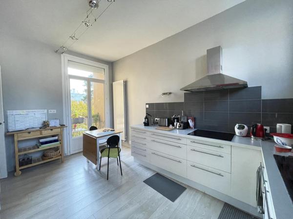 NANTES – GUIST’HAU / CANCLAUX : Maison de famille au charme intemporel et au calme préservé