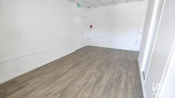 Location bureaux 365 m² La Ville-aux-Dames