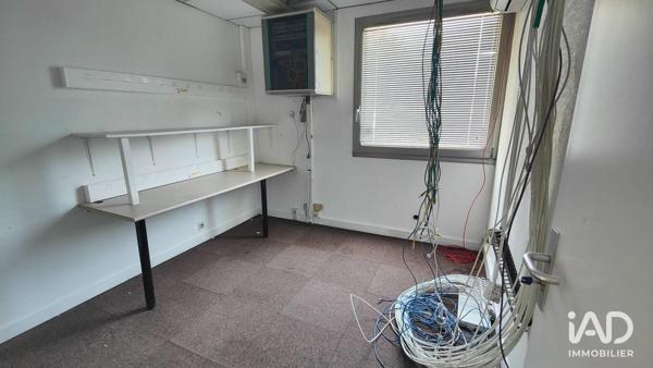 Location bureaux 365 m² La Ville-aux-Dames