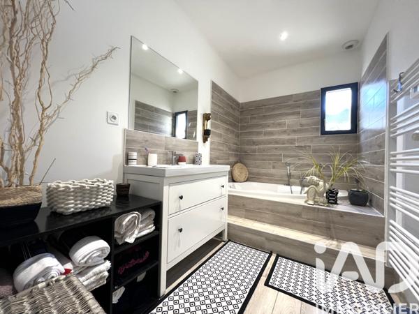 Maison à vendre 5 pièces 198 m² Libourne