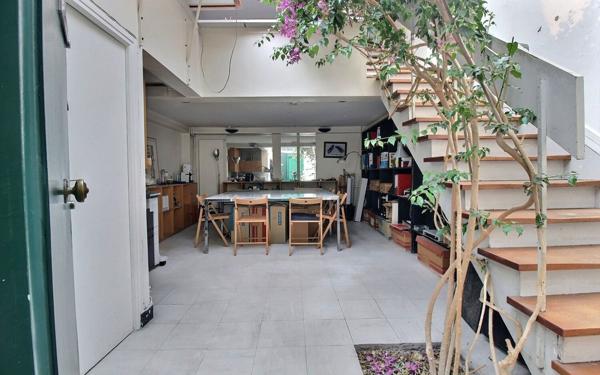 Appartement à vendre    2 pièces • 48,25 m2 Paris 6