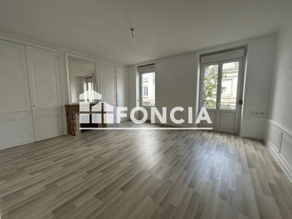 Location Appartement 4 pièces 88.3 m² - 35 AVENUE GAMBETTA Roanne 42300