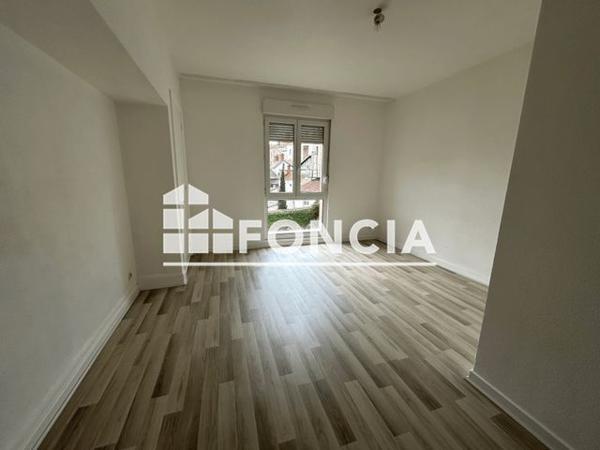 Location Appartement 4 pièces 88.3 m² - 35 AVENUE GAMBETTA Roanne 42300