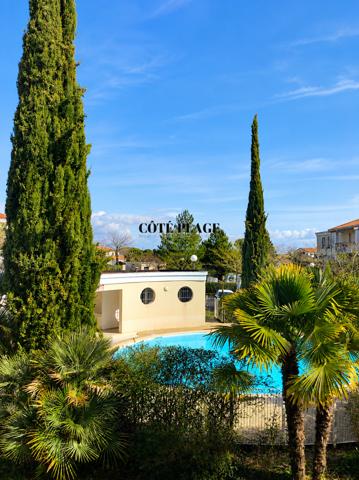 Royan (17200) ROYAN /VAUX T3 rénové avec terrasse et stationnement dans résidence sécurisée avec piscine au prix de 272.000€