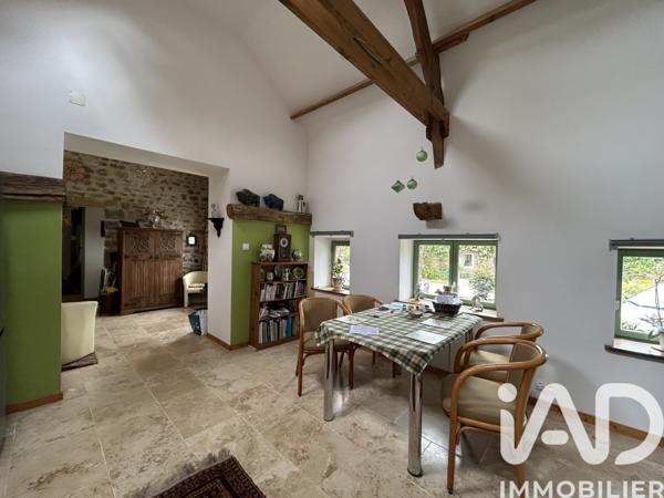 Maison à vendre 4 pièces 151 m² Saint-Malo-des-Trois-Fontaines