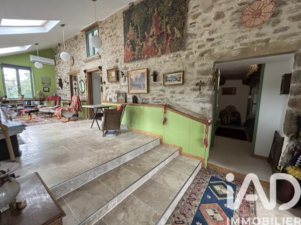 Maison à vendre 4 pièces 151 m² Saint-Malo-des-Trois-Fontaines