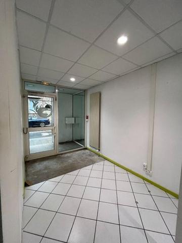 Divers à louer à Montfort-sur-Meu en Ille-et-Vilaine (35160), ref : 048-L1273