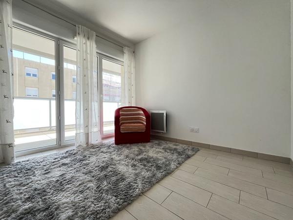 Appartement Saint Laurent Du Var 4 pièce(s) 82 m2