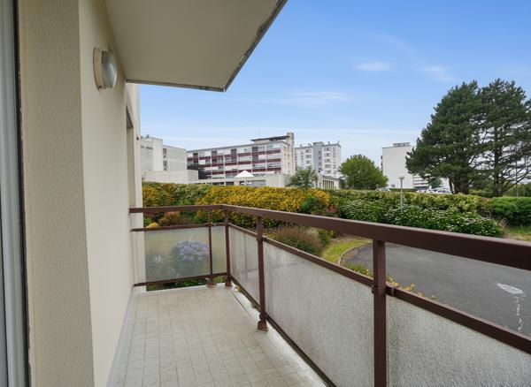 APPARTEMENT T2 DE 45 M² AVEC BALCON - RÉSIDENCE SENIOR BREST