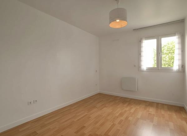 APPARTEMENT T2 DE 45 M² AVEC BALCON - RÉSIDENCE SENIOR BREST