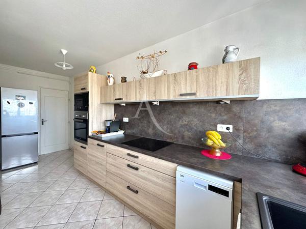 Appartement de type 3 pièces 66m2