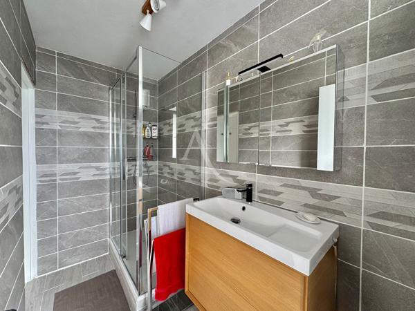 Appartement de type 3 pièces 66m2