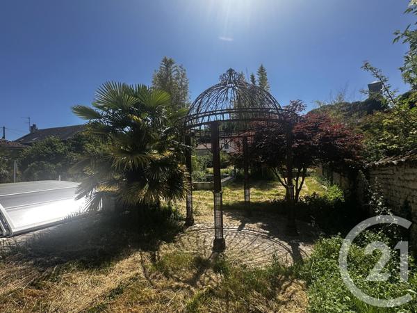 Maison à vendre  6 pièces - 210,47 m2 CHEF BOUTONNE - 79