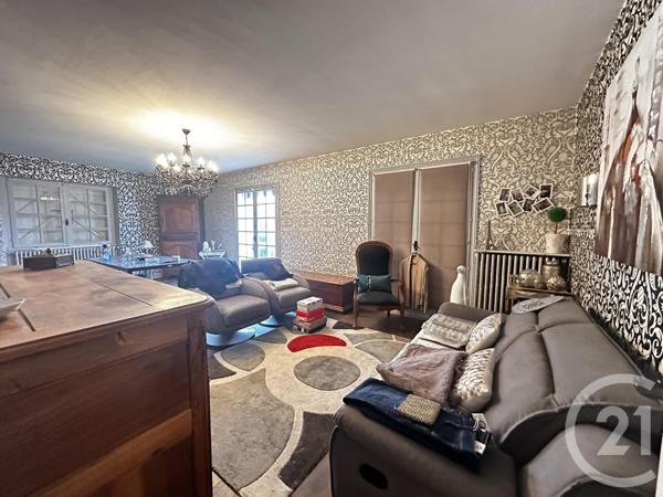 Maison à vendre  6 pièces - 210,47 m2 CHEF BOUTONNE - 79