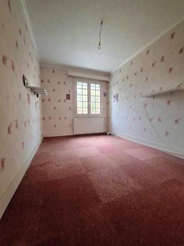 À vendre - Maison individuelle, 4 pièces située à Mamers (72600)