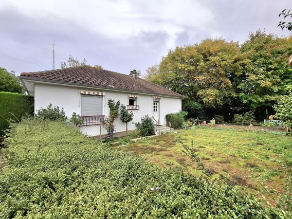 À vendre - Maison individuelle, 4 pièces située à Mamers (72600)