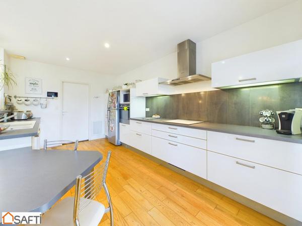 Magnifique Contemporaine Vue Pyrénées 135m2 avec Piscine et Spa!!!