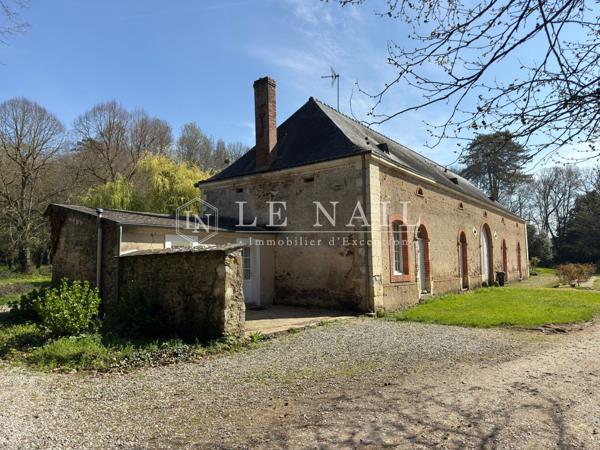 Elégante maison de maître XVIIIe en Haut-Anjou