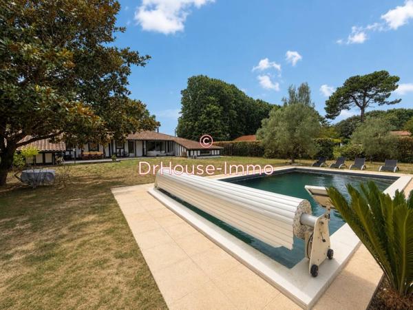Maison à vendre 6 pièces de 165 m²