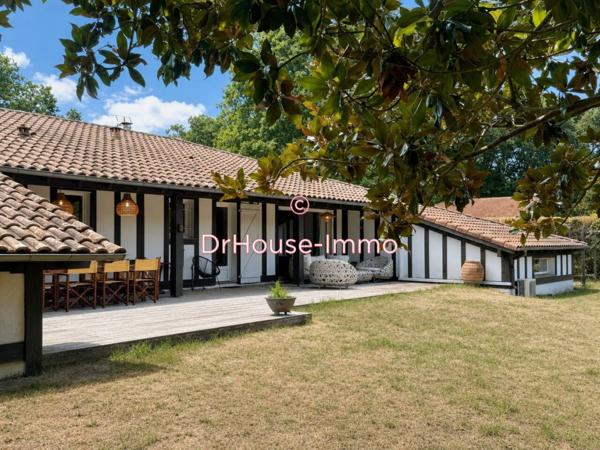 Maison à vendre 6 pièces de 165 m²