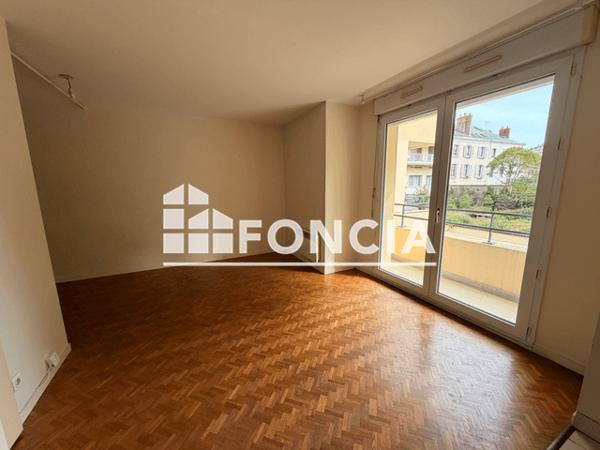 Location Studio meublé 29.3 m² - 4 AVENUE PASTEUR BAT B Angers 49100
