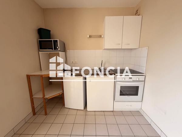Location Studio meublé 29.3 m² - 4 AVENUE PASTEUR BAT B Angers 49100