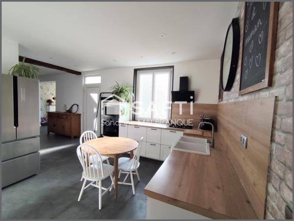 Maison de semi plain pied 3 chambres, grande cour et jardin