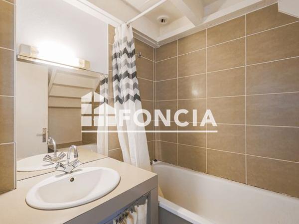 À vendre Studio 27.39 m² - Grenoble 38000