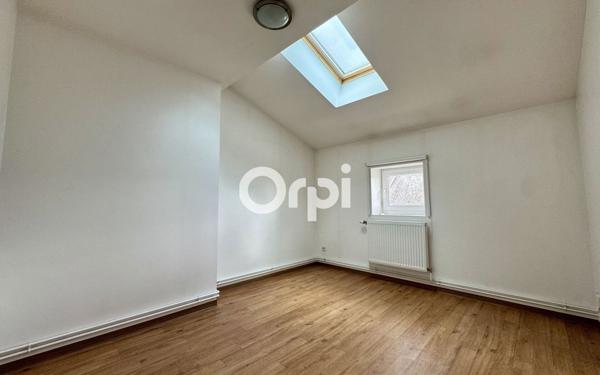 Appartement à vendre    4 pièces • 122 m2 Saint-Quentin