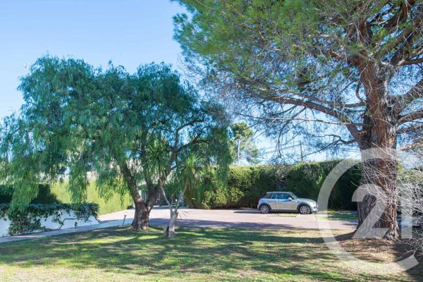 Maison à vendre  7 pièces - 249 m2 CAGNES SUR MER - 06
