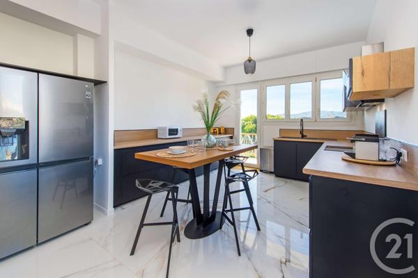 Maison à vendre  7 pièces - 249 m2 CAGNES SUR MER - 06
